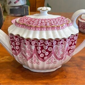 Spode Primrose Tea pot,creamer, sugar, serving bowl, and dessert bowls.